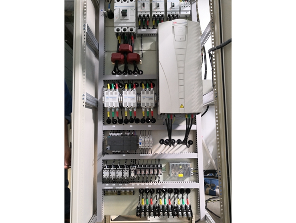 变频柜 (2)